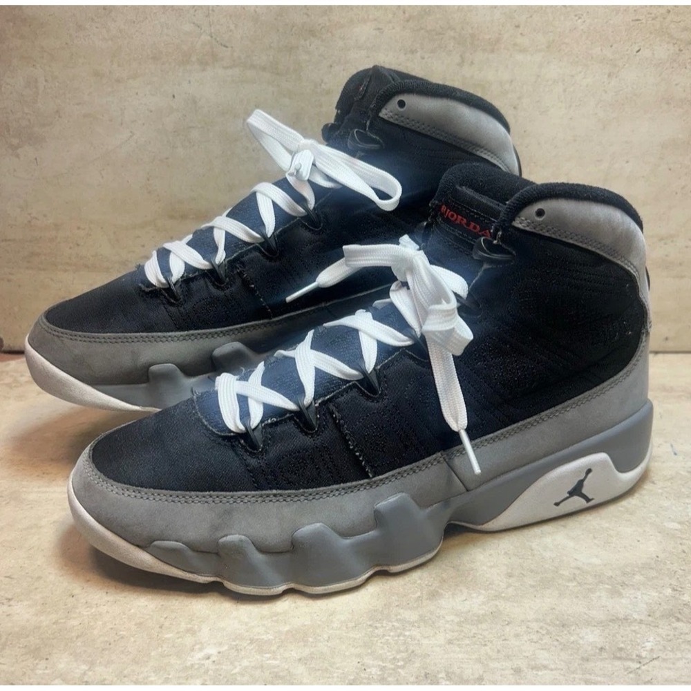 Air Jordan 9 Retro Particle Grey Black Mens Basketball Shoes CT8019-060 Size 8.5